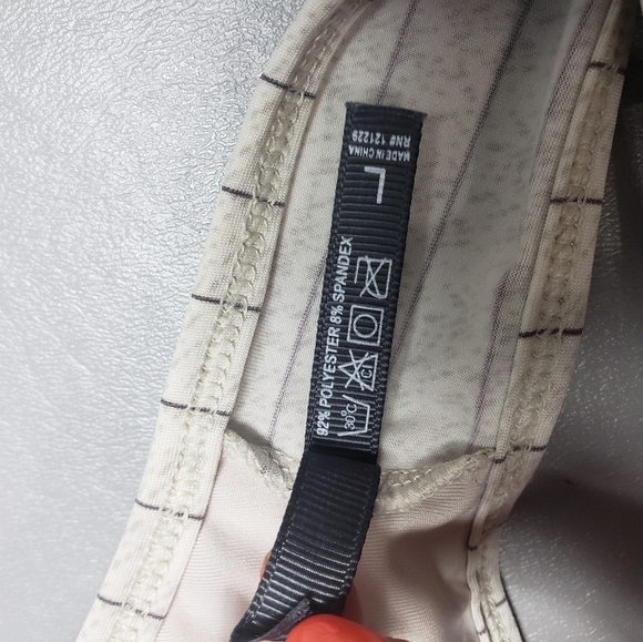 IJAK striped bikini top size large - Picture 7 of 8